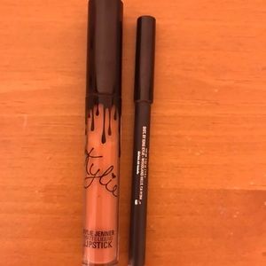 Kylie lip kit in exposed